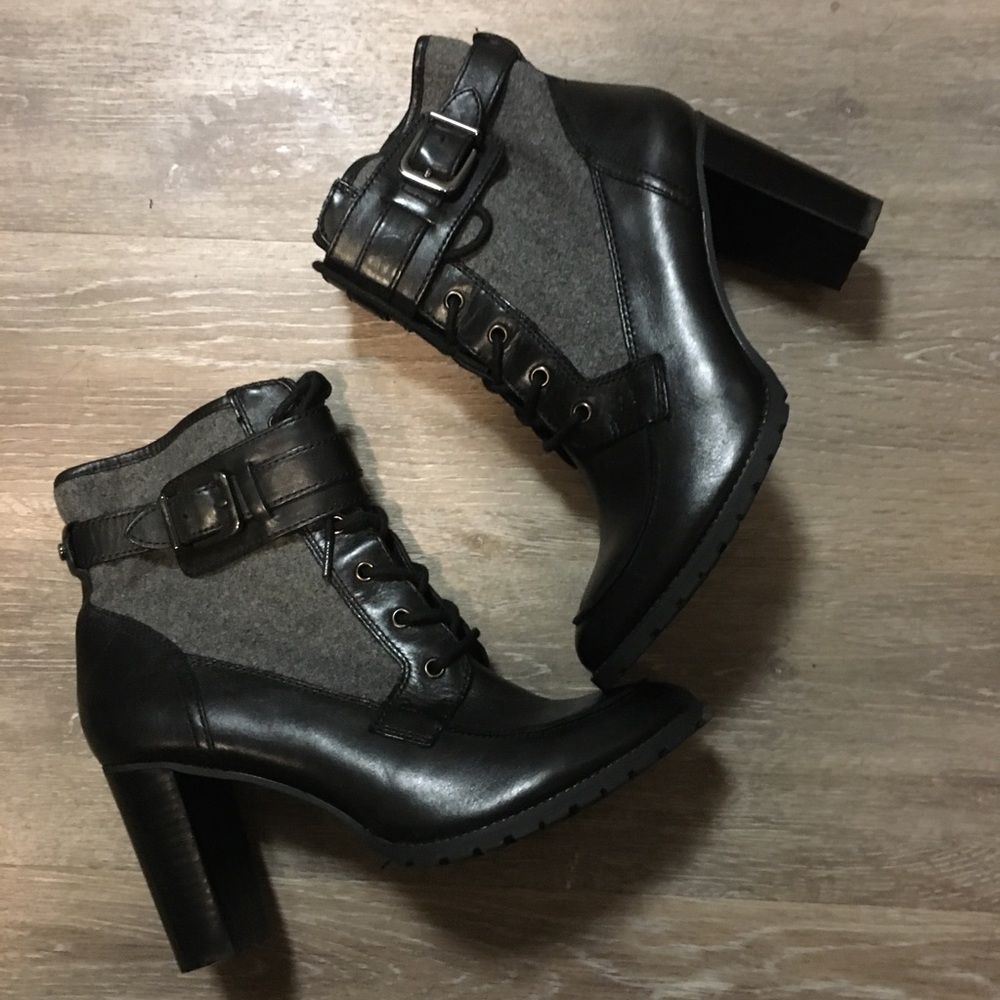 9 1/2 Black and gray Antonio Melani ankle boots